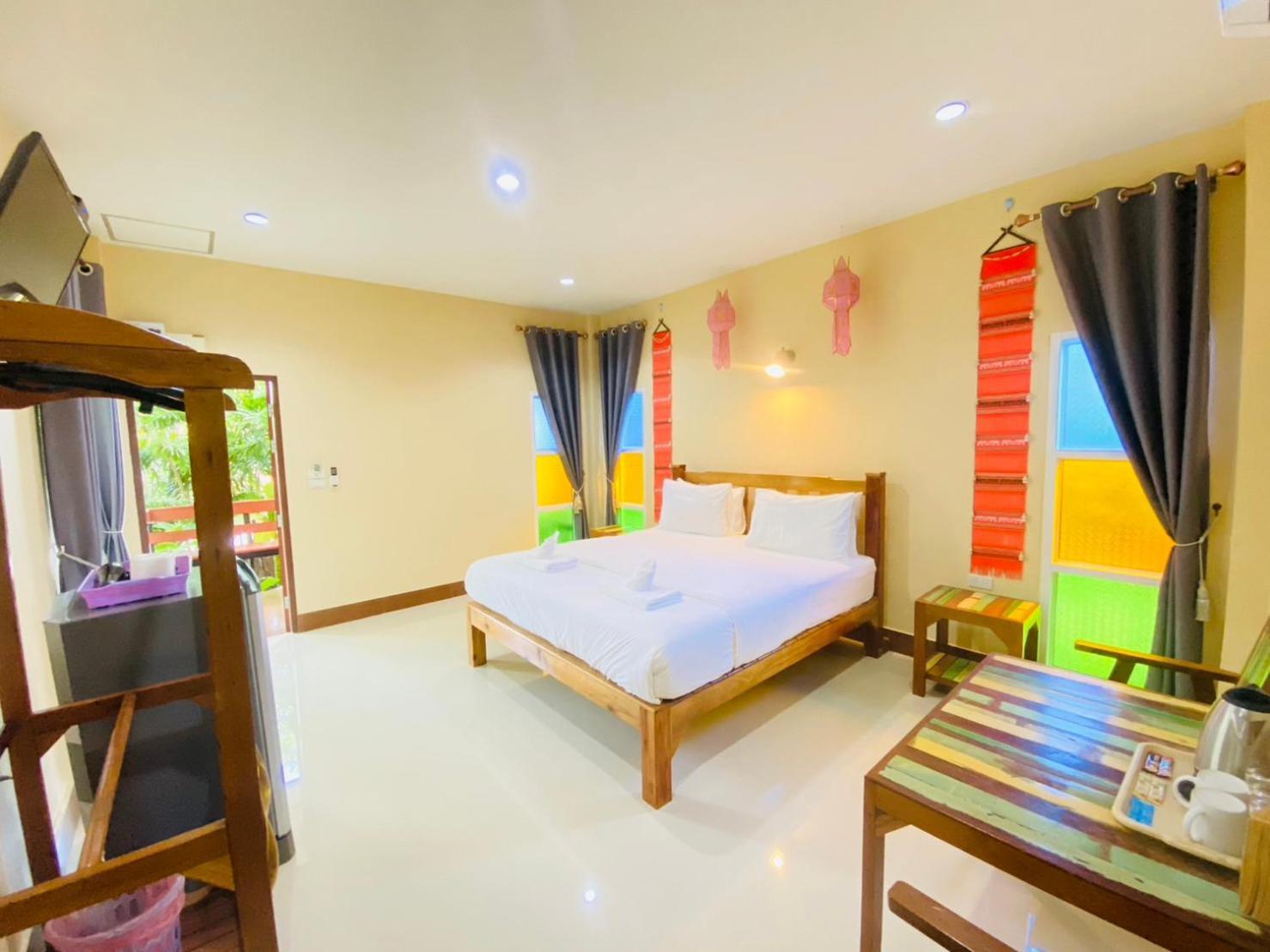Huan Soontaree Hotel Ban Phe Ngoại thất bức ảnh