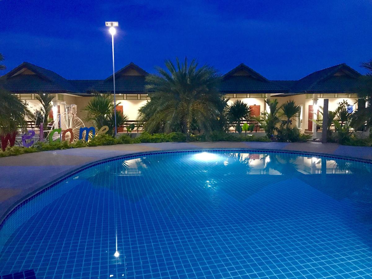 Huan Soontaree Hotel Ban Phe Ngoại thất bức ảnh