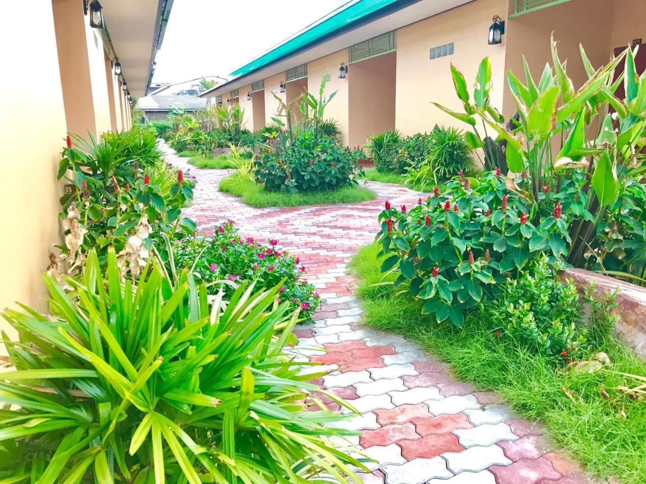 Huan Soontaree Hotel Ban Phe Ngoại thất bức ảnh
